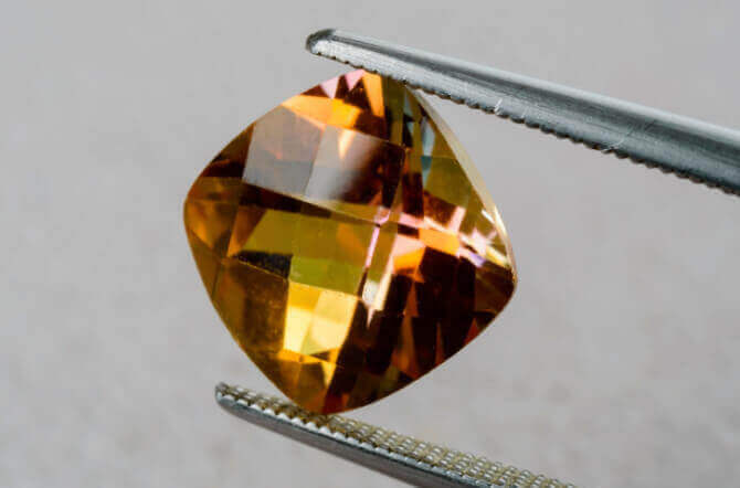 What Are Cushion Cut Stones?