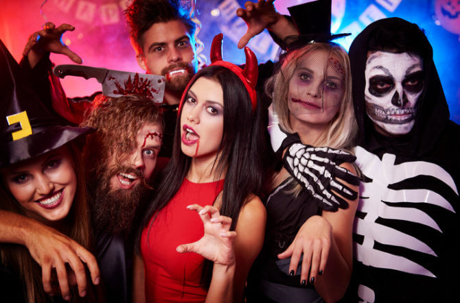 How to Plan a Halloween Party