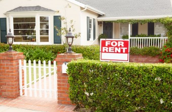 Comparing Apartments and Houses for Rent