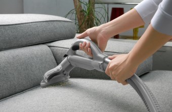 14 Key Steps: What Pro Upholstery Cleaners Do
