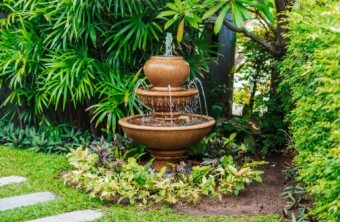 6 Tips to Make Fountain Pumps More Eco-Friendly