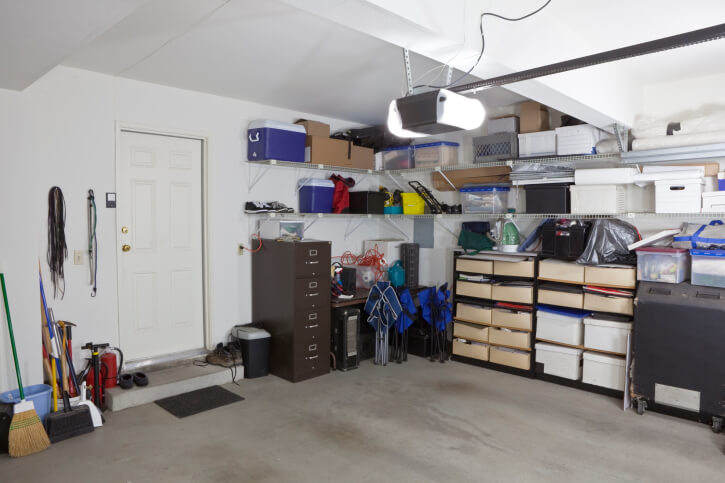 6 Must-Have Features for an Overhead Garage Door Opener